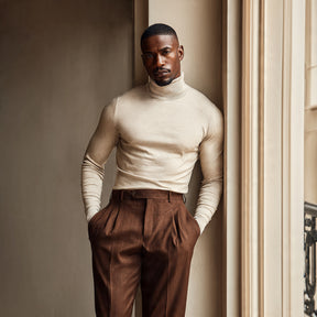 Calça de Alfaiataria Marrom em Tecido Selecionado com Elastano e Caimento Impecável